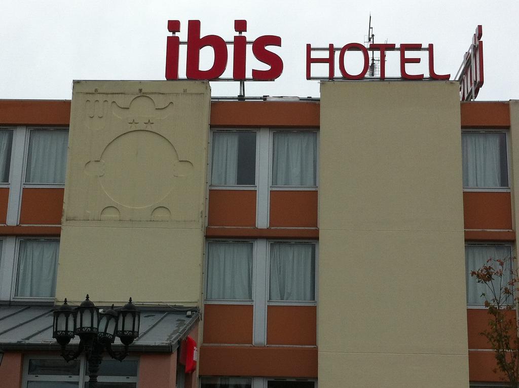 Ibis Laon Hotell Exteriör bild